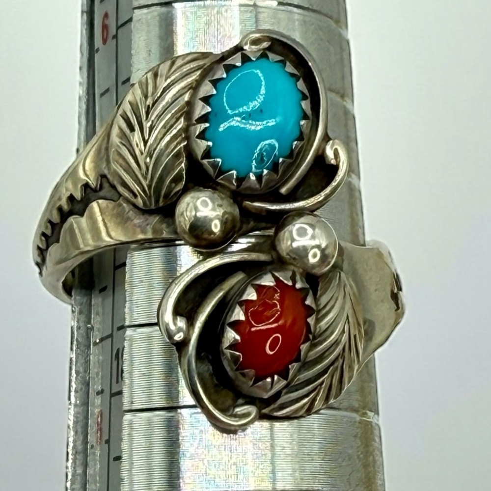 Native American Navajo Sterling Silver Turquoise & Coral Ring – Signed MAC-Leaf - Picture 10 of 17
